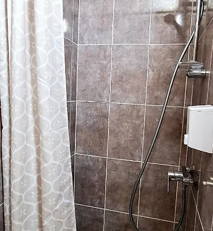 Hotel Lisova - лісова готельня і сауна Kiev